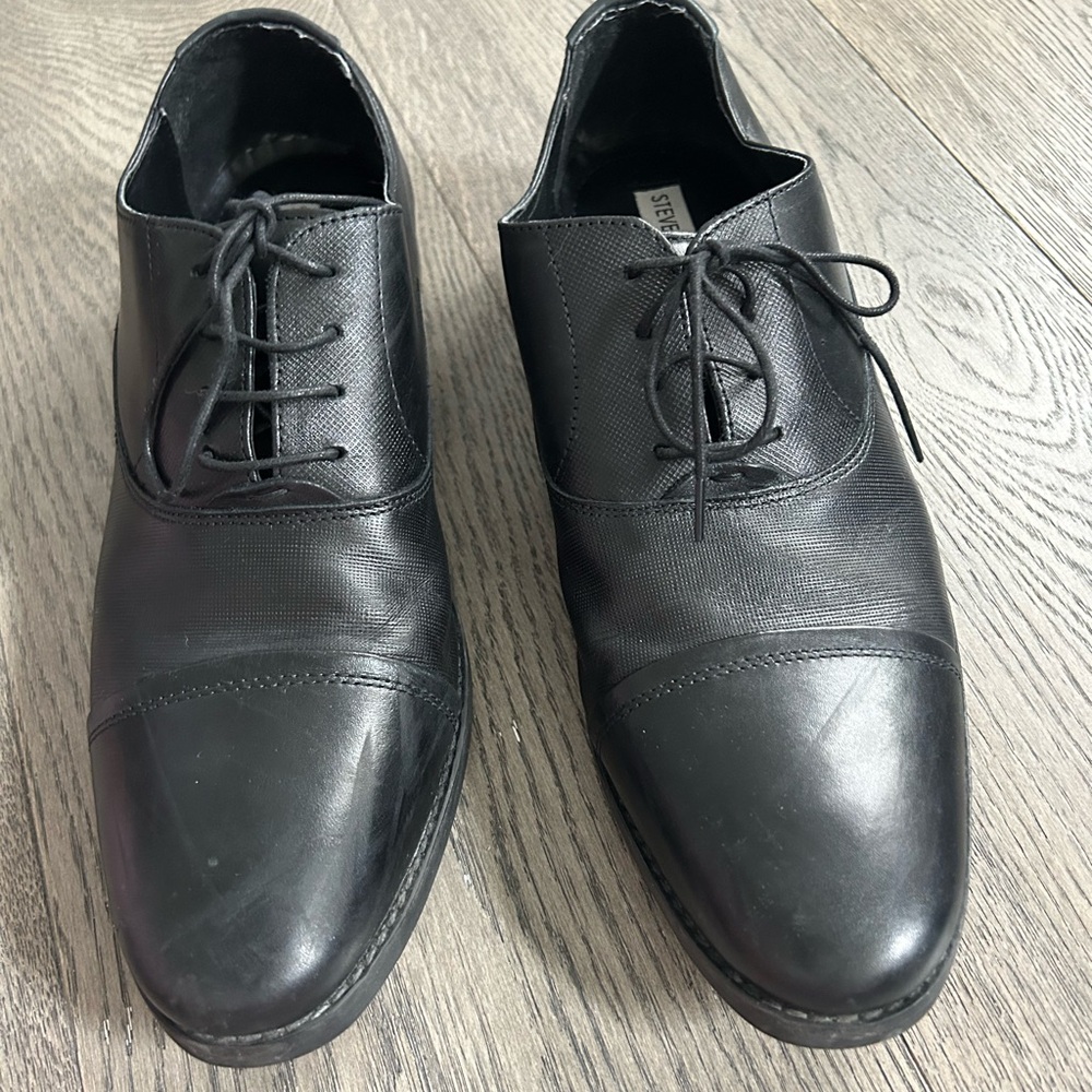 Steve Madden dress shoes